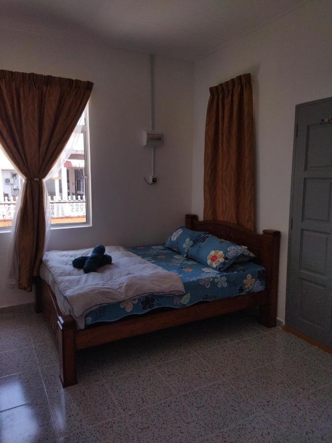 Room Stay Tok Wan 2 Kampung Kuala Besut Bagian luar foto